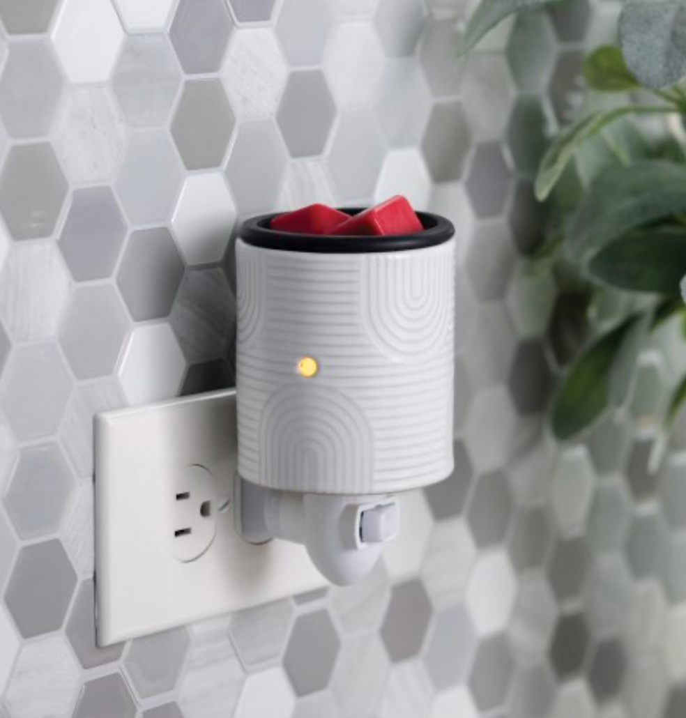 Bohemian Pluggable Wax Warmer – White Arch Design